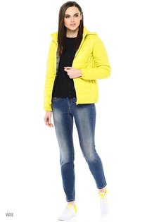 Куртки United Colors of Benetton