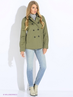 Куртки United Colors of Benetton