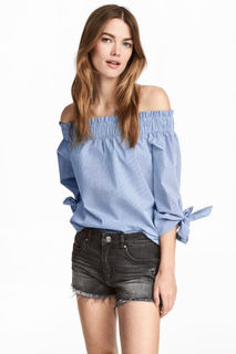 Потертые джинсовые шорты H&M