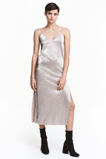 Плиссированное платье H&M