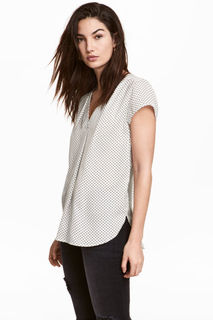 Блузка с треугольным вырезом H&M
