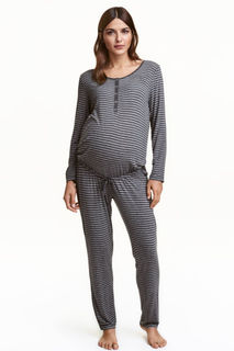 МАМА Трикотажный комбинезон H&M