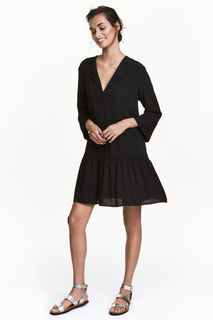 Платье с треугольным вырезом H&M