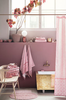 Банное полотенце с рисунком H&M