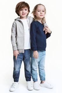 2 пары джоггеров из денима H&M