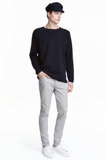 Твиловые брюки Slim fit  H&M