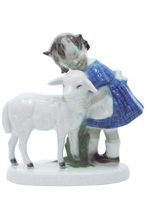 Фигурка Девочка и овечка Thuringen