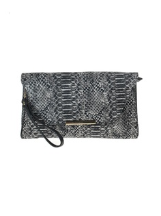 Клатчи Gusachi