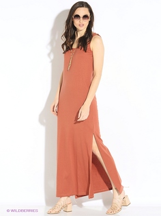 Платья b.young