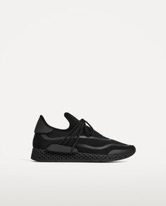 Черные кроссовки с деталями с боковых сторон Zara