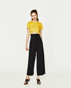 Футболка со сборкой по низу Zara