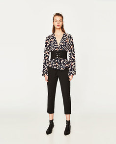 Блуза с принтом и воланом Zara