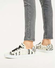 Кроссовки из ткани Zara
