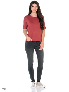 Джемперы b.young