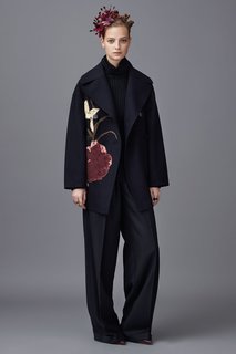 Шерстяное пальто с вышивкой Valentino