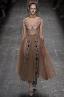Платье с вышивкой Valentino