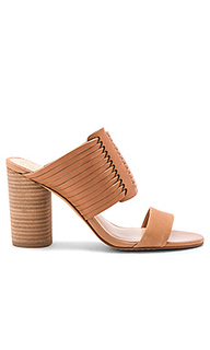 Туфли на каблуке astar - Vince Camuto