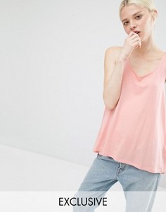 Эксклюзивный топ с перекрестом сзади Monki - Розовый