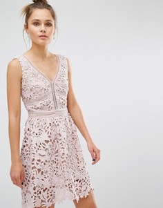 Кружевное короткое приталенное премиум‑платье New Look - Розовый