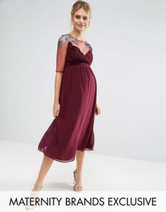 Приталенное платье для беременных с сеточкой и отделкой на плечах Little Mistress Maternity - Красный