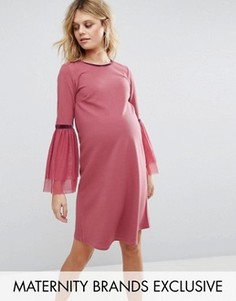 Цельнокройное платье с рукавами‑оборками Bluebelle Maternity - Розовый