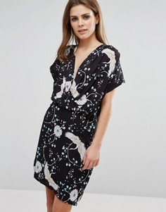 Платье с принтом и запахом спереди Liquorish - Мульти