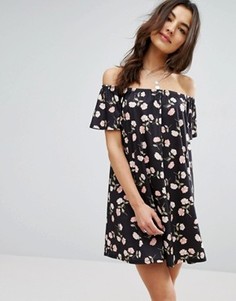 Темный сарафан с открытыми плечами и цветочным принтом ASOS - Мульти