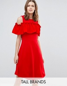 Приталенное платье с открытыми плечами и оборкой Y.A.S Tall Nina - Красный