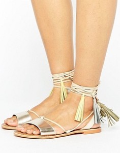 Золотистые кожаные сандалии с кисточками Glamorous - Золотой