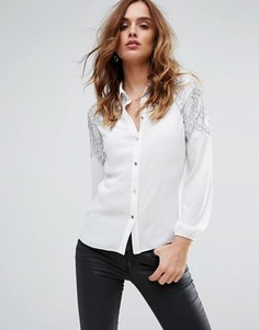 Рубашка с контрастной кружевной отделкой Lipsy - Белый
