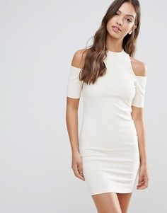 Облегающее платье с вырезами на плечах Glamorous - Кремовый