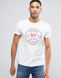 Белая футболка стандартного кроя с круглым логотипом Tommy Hilfiger - Белый