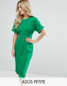 Строгое тканое платье с V-образным вырезом на спине и разрезом ASOS PETITE - Зеленый