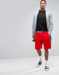 Баскетбольные шорты с принтом на поясе ASOS - Красный