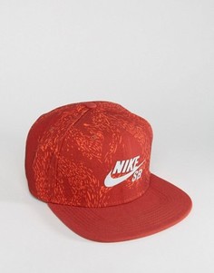Красная кепка Nike SB Swarm 804570-674 - Красный