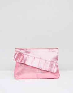 Кожаный клатч металлик с оборкой ASOS - Розовый