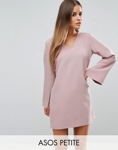 Платье-трапеция с глубоким вырезом ASOS PETITE - Розовый