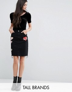 Джинсовая мини-юбка с нашивками Glamorous Tall - Черный