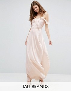 Платье макси с открытыми плечами и оборками спереди Vero Moda Tall - Розовый