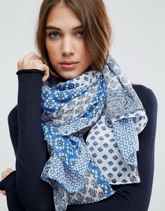 Синий оversize-шарф с платочным принтом ASOS - Синий
