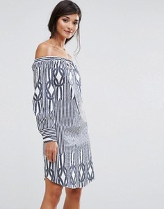 Полосатое платье мини с открытыми плечами Closet London - Мульти