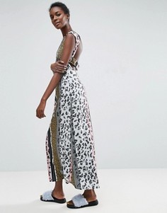 Леопардовое платье макси с вырезом на спине ASOS Made In Kenya - Мульти