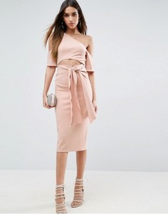 Платье миди в рубчик с вырезом и поясом ASOS - Бежевый