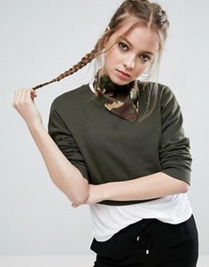 Шейный платок с камуфляжным принтом ASOS - Зеленый