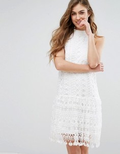 Ажурное цельнокройное платье с заниженной талией Missguided - Белый