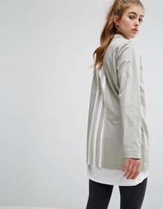 Длинная рубашка со складками на спине adidas Originals - Кремовый