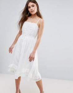 Платье-майка миди с ажурной вышивкой Vero Moda - Белый