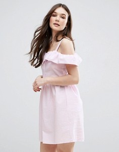 Короткое приталенное платье с оборками QED London - Розовый
