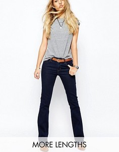 Джинсы с легким клешем и классической талией Levis 715 - Синий