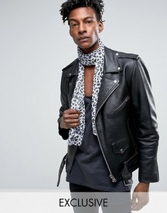 Серый шарф с леопардовым принтом Reclaimed Vintage Inspired - Серый